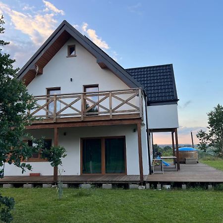 Dom W Chmielnie Na Wzgorzu Chmielno Exterior foto